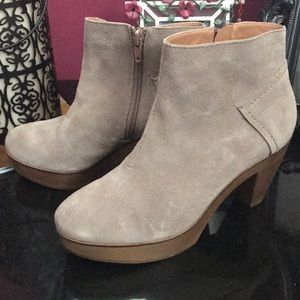 Kelsi Dagger Booties